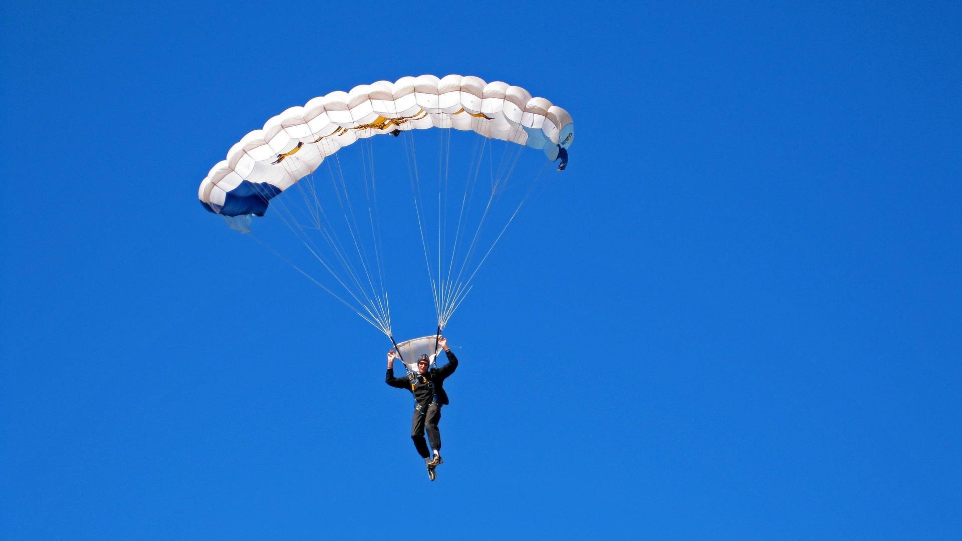 常昊当选中国象棋协会主席,提出“象棋名城”发展战略,中国象棋协会历届会长